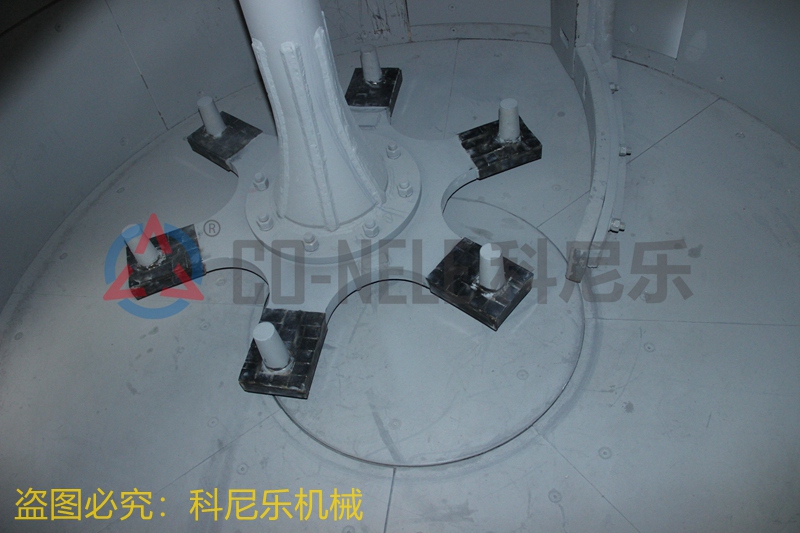 倾斜式混淆造；；；；；