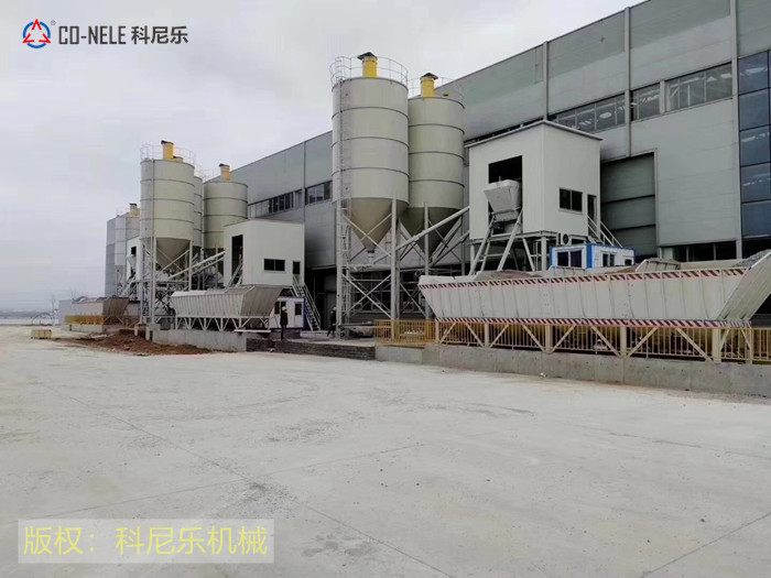 立轴行星式搅拌机