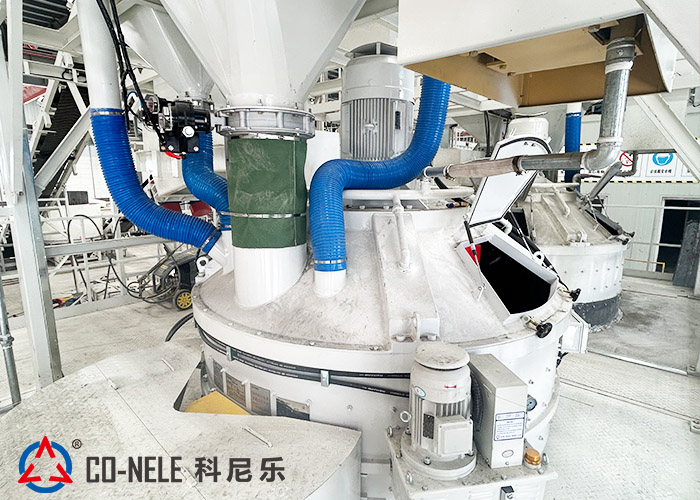 立轴行星式搅拌机