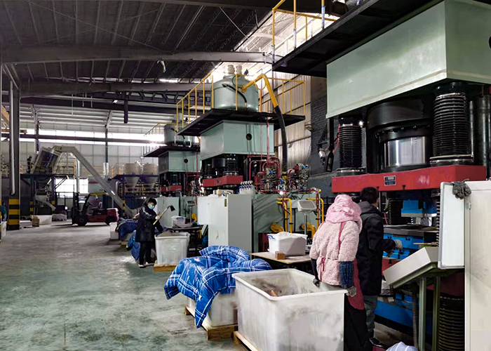 耐火匣钵混淆造粒；；；